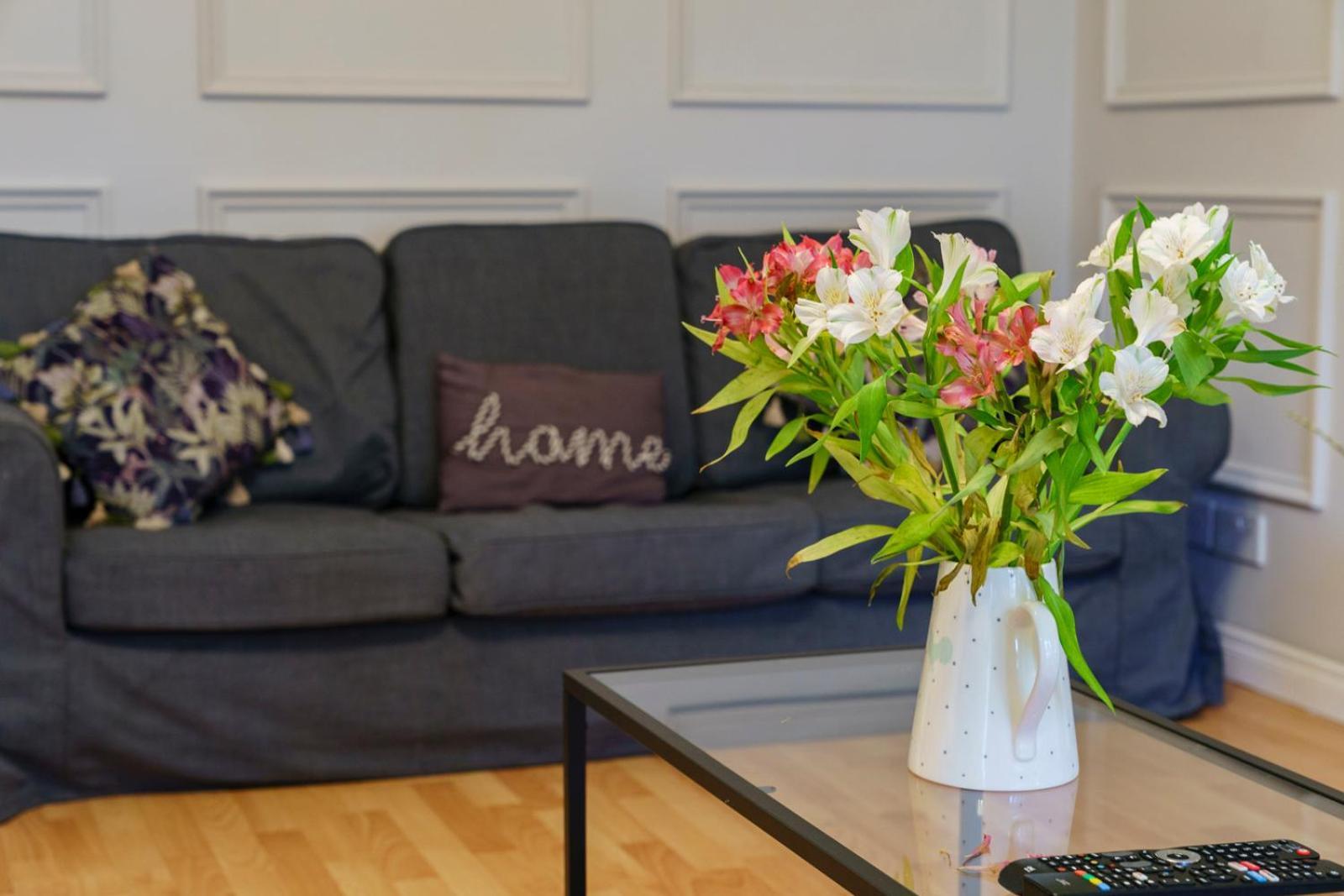 Stylish Centre 2 Bedroom With Cityscape View Appartement